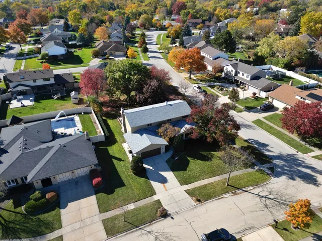 an aerial view of multiple house