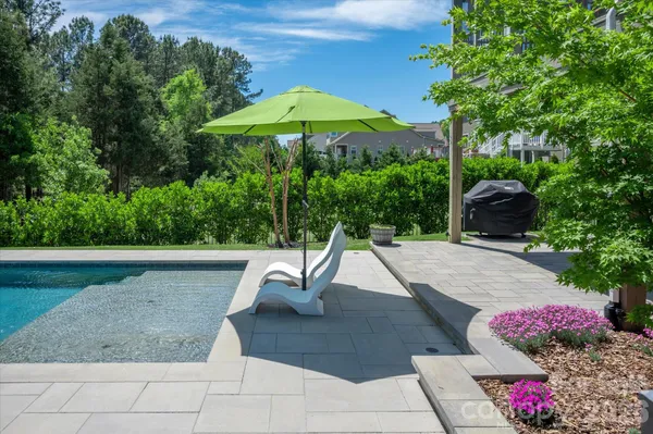 a view of outdoor space yard and patio