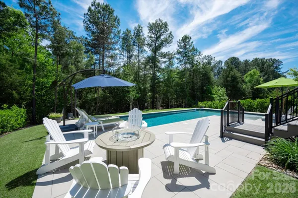 a view of outdoor space yard and patio