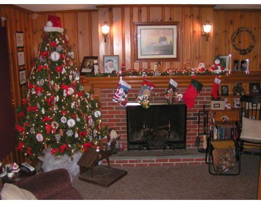 26 Richard Road Swansea, MA 02777 - Photo 4 of 13 Gallery Image 4