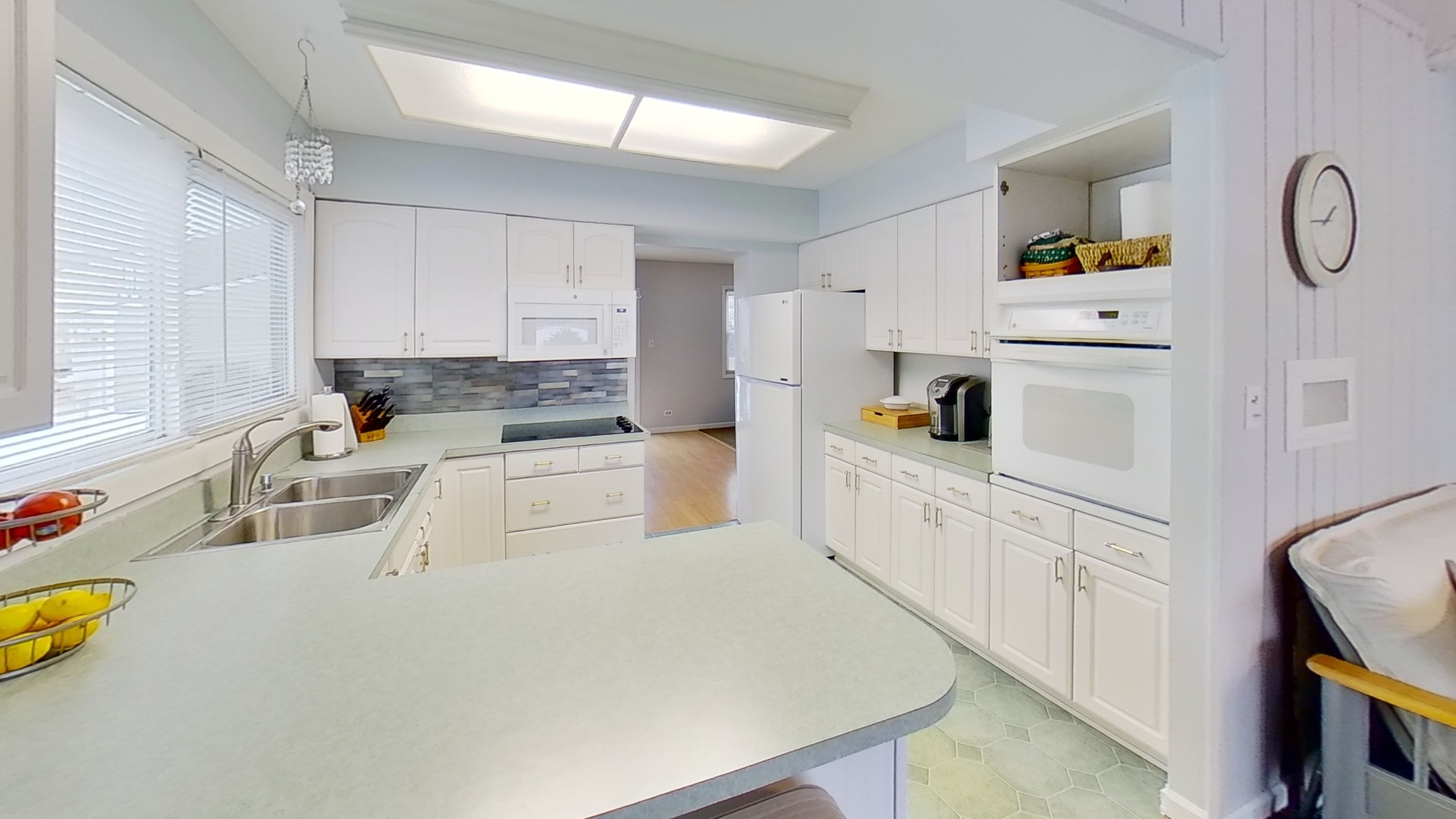 500 Allonby Drive Schaumburg, IL 60169 - Photo 15 of 46