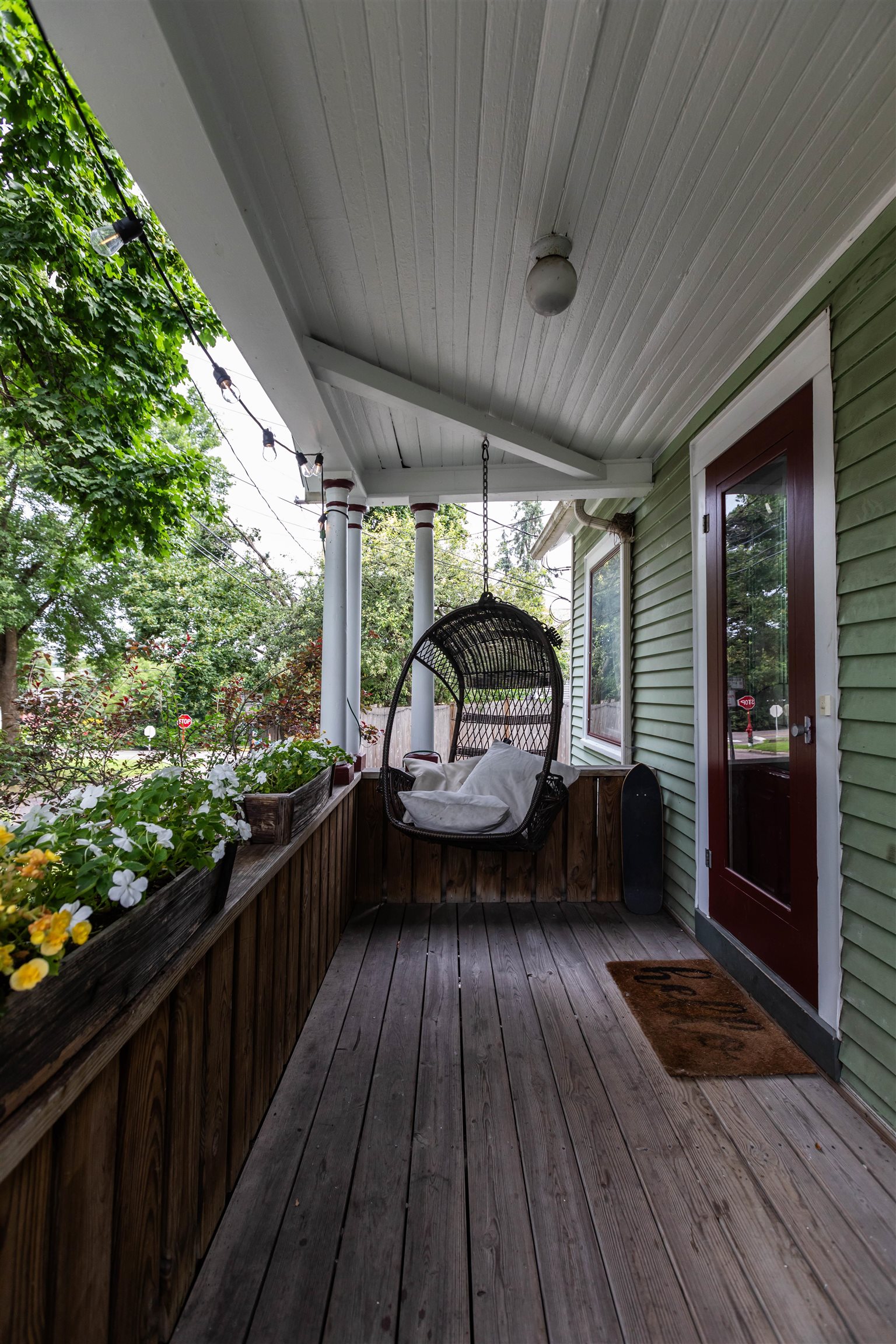 18 Grove Street Burlington, VT 05401 - Photo 2 of 25