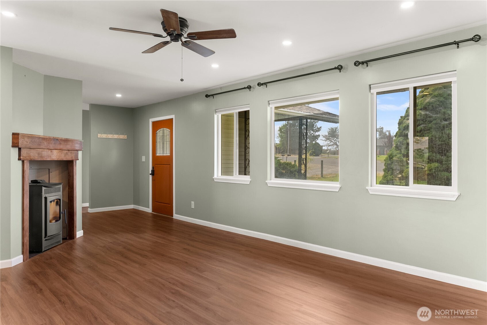 717 Ridge Drive West Omak, WA 98841 - Photo 6 of 39 Gallery Image 6