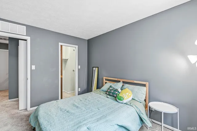 $279,900 | 2049 Trailridge South, Mishawaka, IN 46544