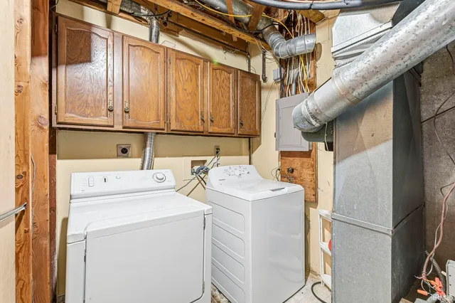 $279,900 | 2049 Trailridge South, Mishawaka, IN 46544