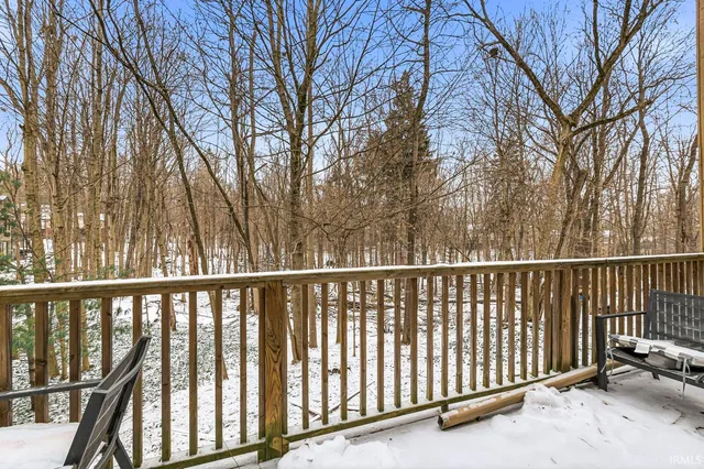 $279,900 | 2049 Trailridge South, Mishawaka, IN 46544