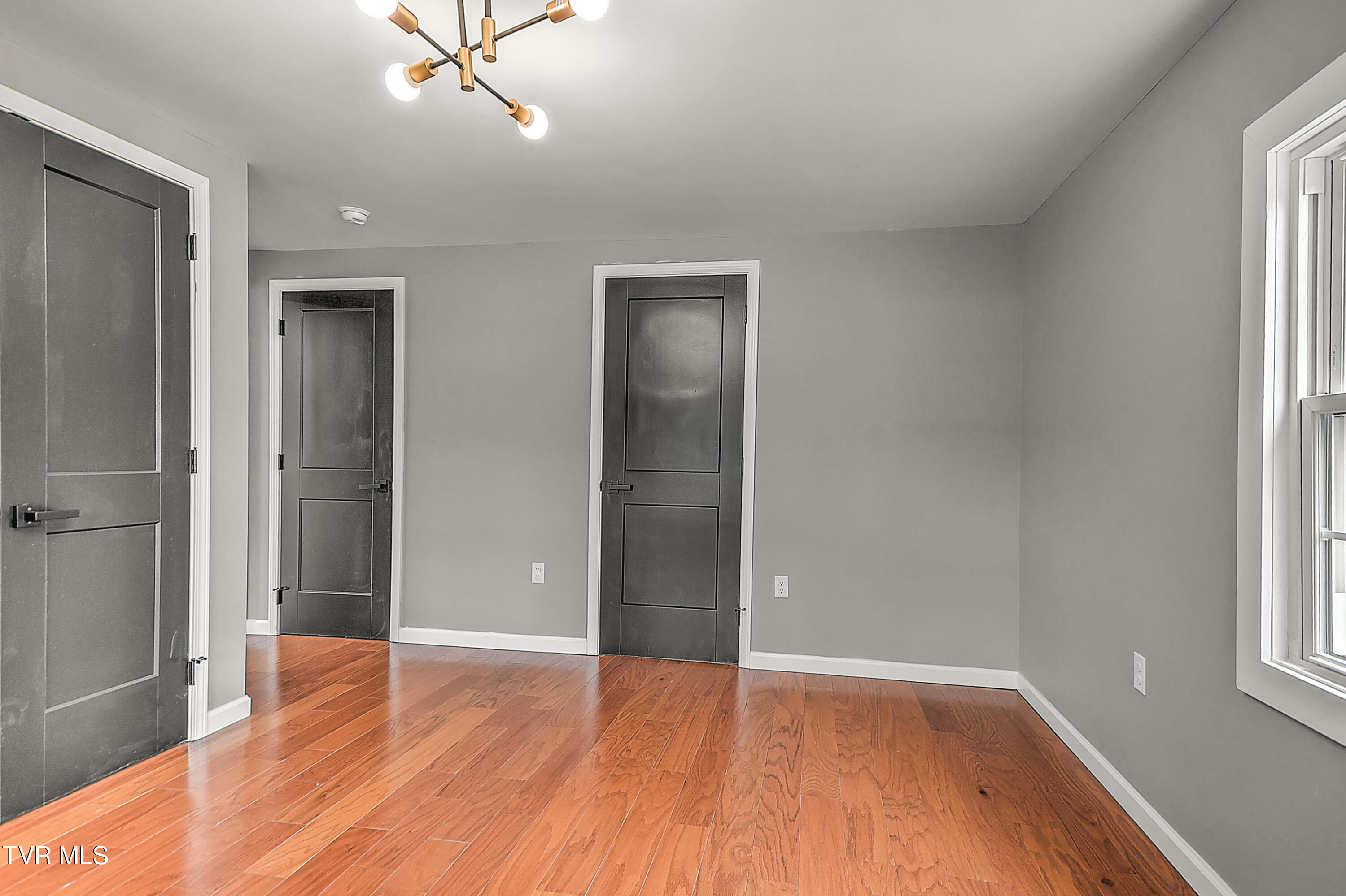 2820 Broad Street Bristol, TN 37620 - Photo 18 of 40 2820 Broad DM-18