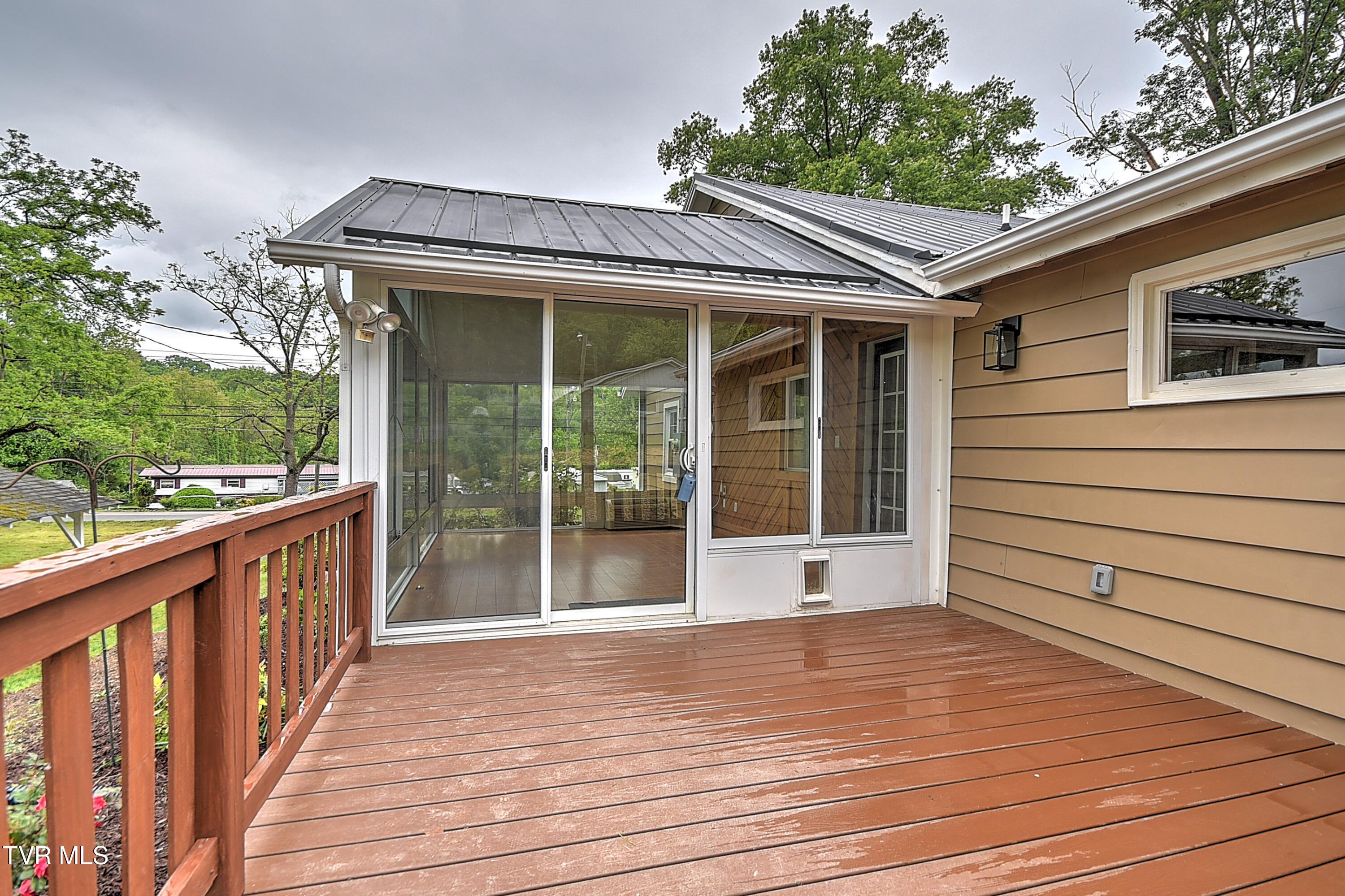 2820 Broad Street Bristol, TN 37620 - Photo 33 of 40 2820 Broad DM-33