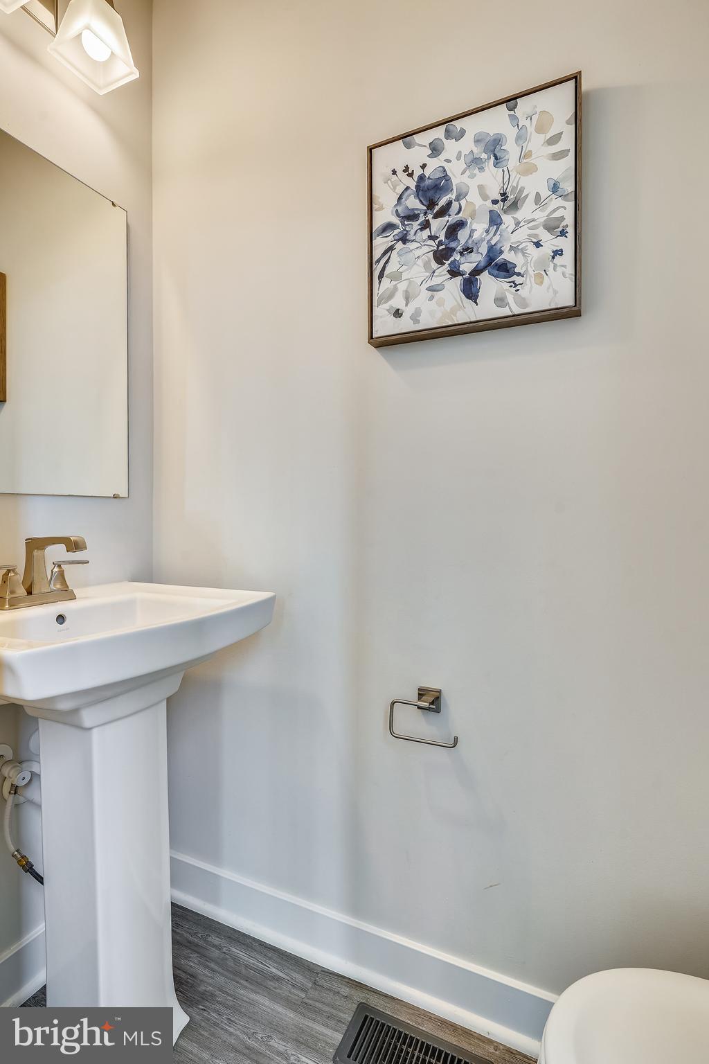 18101 Red Cedar Road Dumfries, VA 22026 - Photo 12 of 49 POWDER ROOM