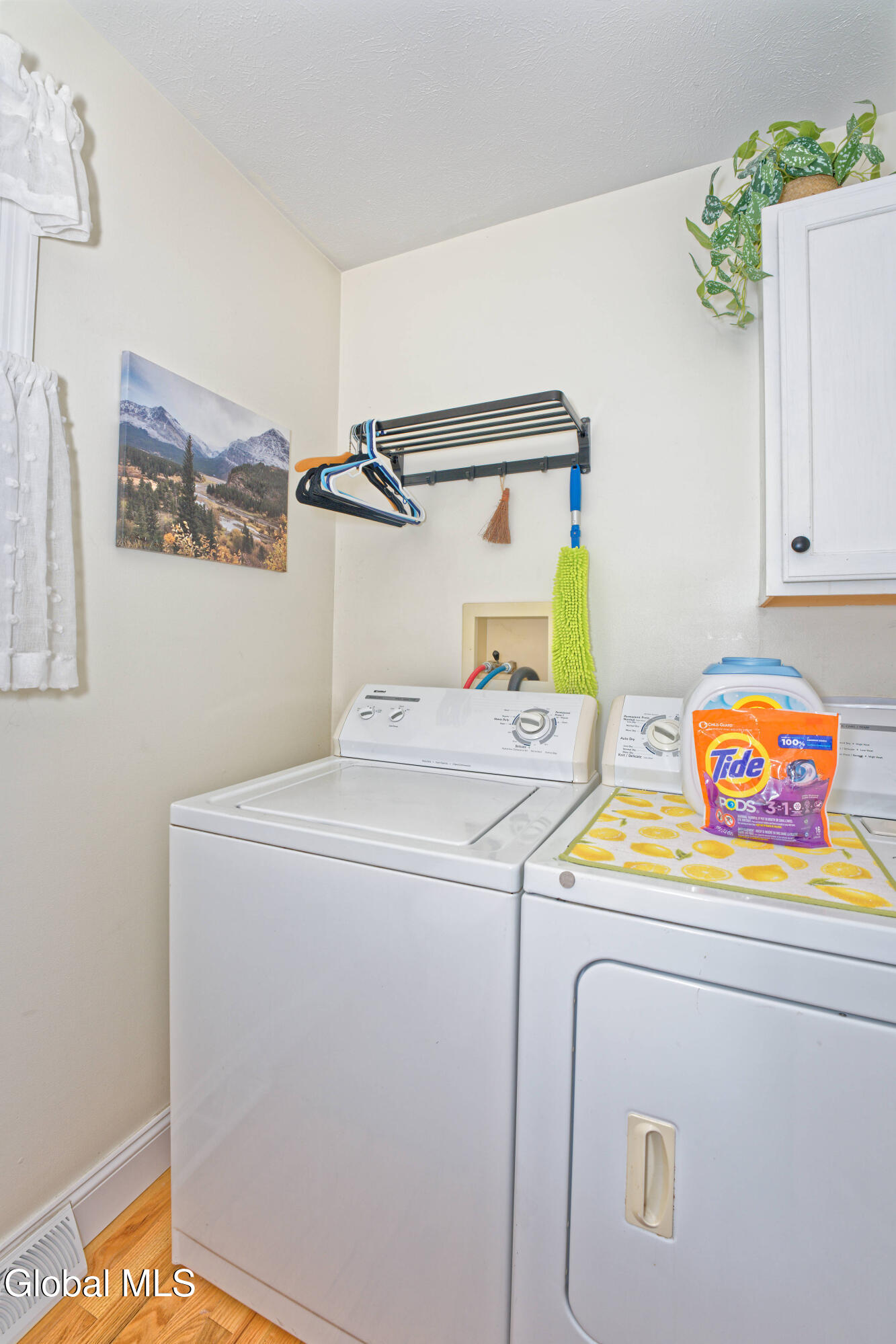 242 Brandle Road Altamont, NY 12009 - Photo 34 of 54 8 Bathroom 3