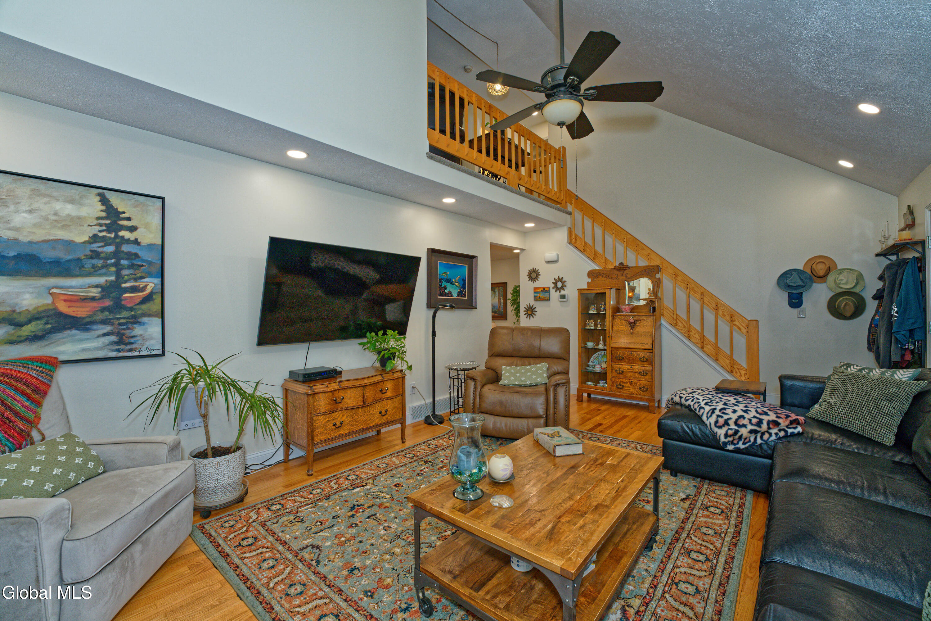 242 Brandle Road Altamont, NY 12009 - Photo 6 of 54 1 Livingroom 4