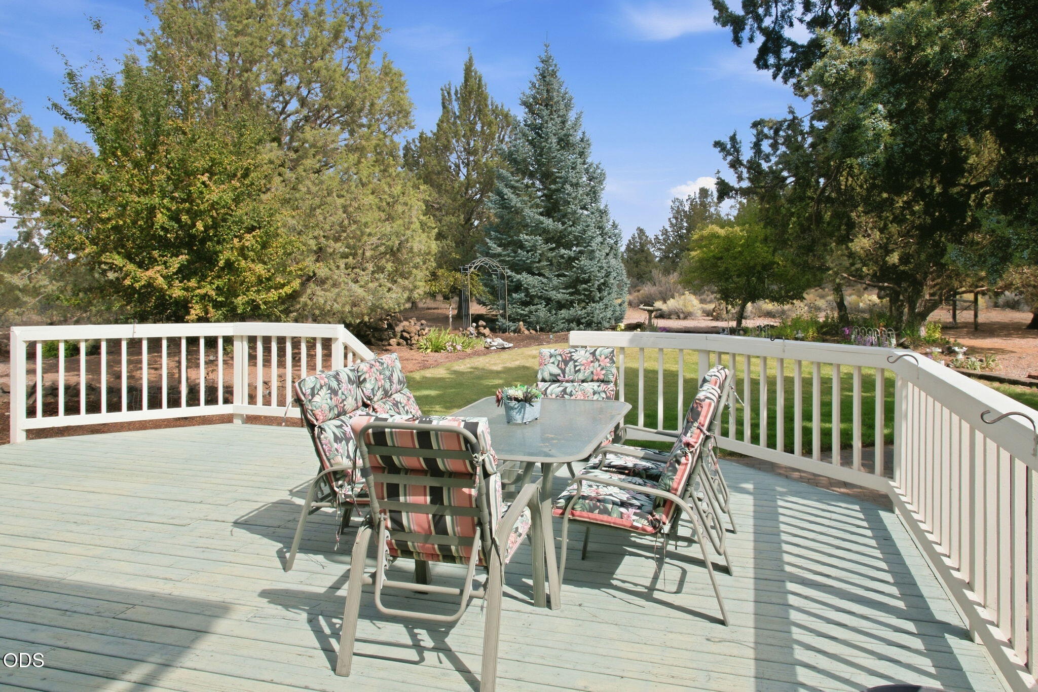 61000 Jennings Road Bend, OR 97702 - Photo 32 of 51 Gallery Image 32