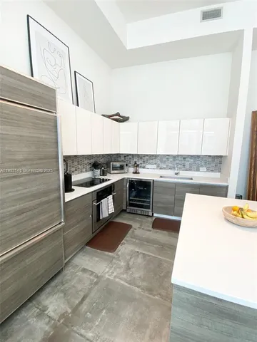 $4,300 | 1100 South Miami Avenue, Unit 301, Miami, FL 33130