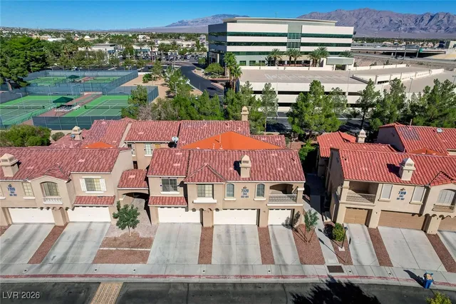 $1,750 | 7320 Camrose Ridge Place, Unit 204, Las Vegas, NV 89149