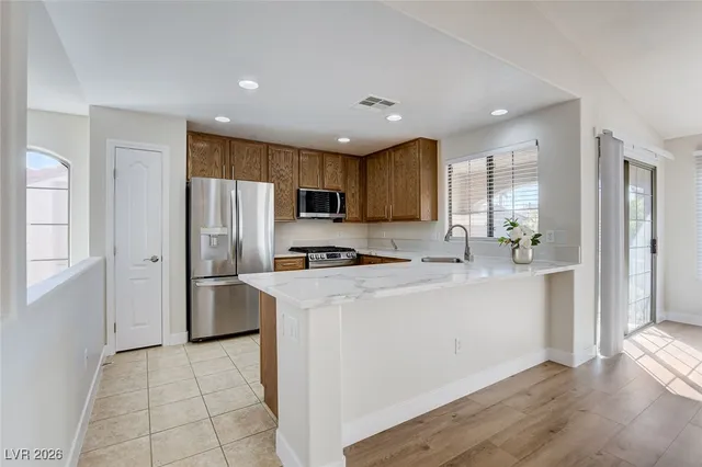 $1,750 | 7320 Camrose Ridge Place, Unit 204, Las Vegas, NV 89149