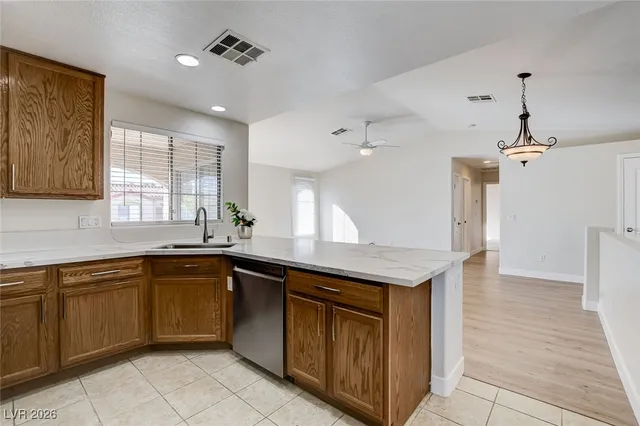 $1,750 | 7320 Camrose Ridge Place, Unit 204, Las Vegas, NV 89149