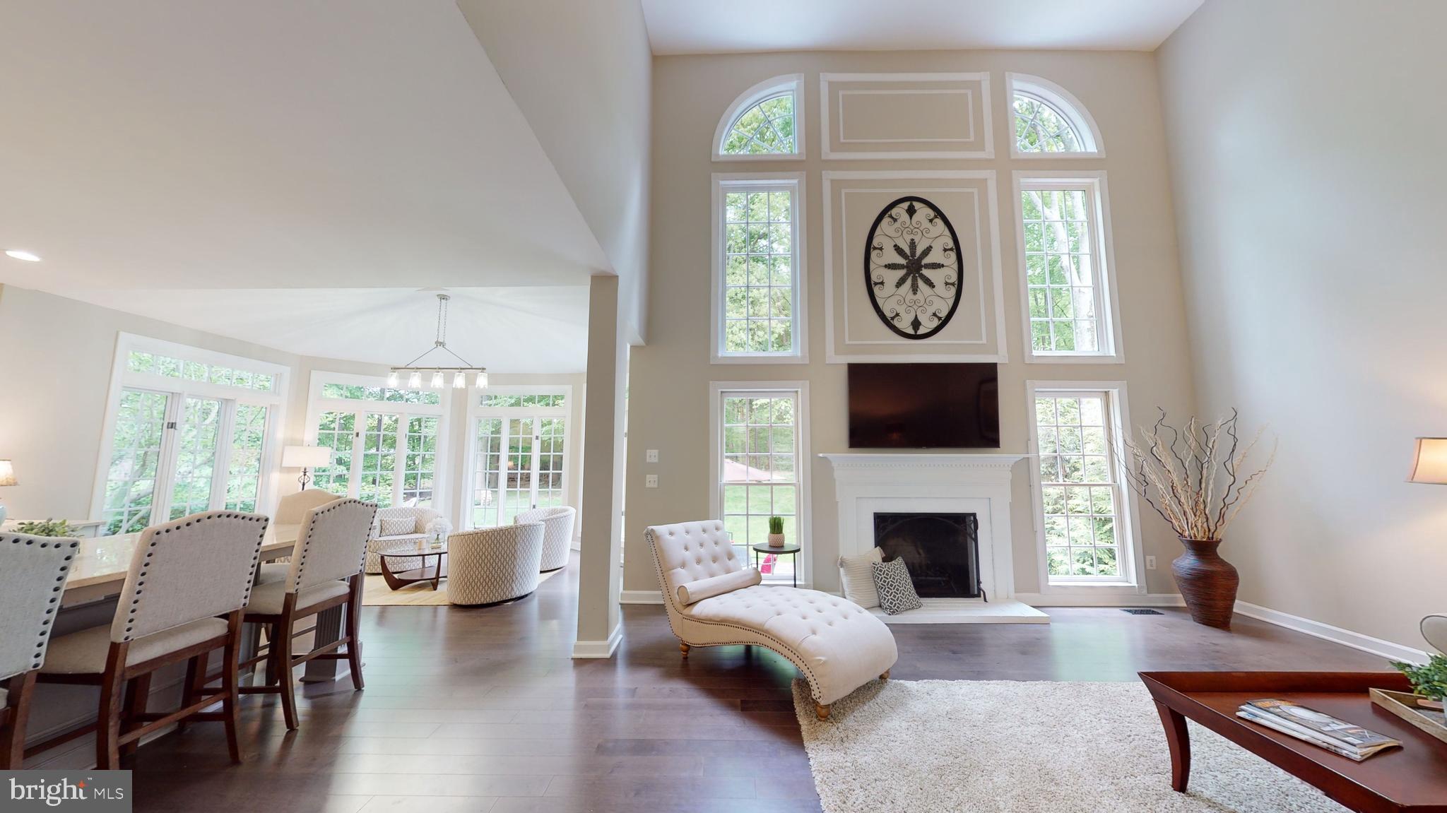 47321 Ox Bow Circle Sterling, VA 20165 - Photo 14 of 85 Family Room