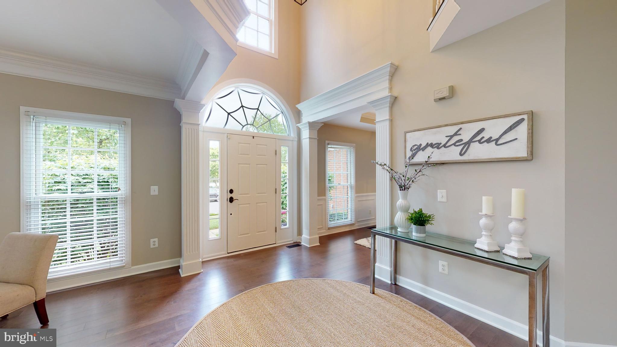47321 Ox Bow Circle Sterling, VA 20165 - Photo 2 of 85 Foyer