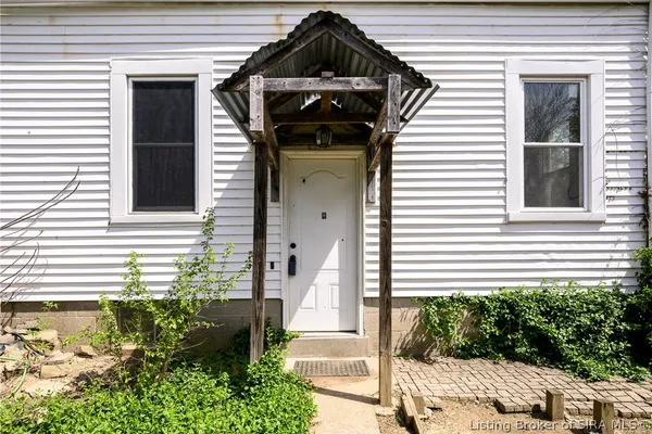 $130,000 | 2319 Alta Avenue, New Albany, IN 47150