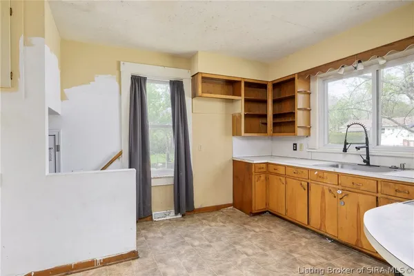 $130,000 | 2319 Alta Avenue, New Albany, IN 47150