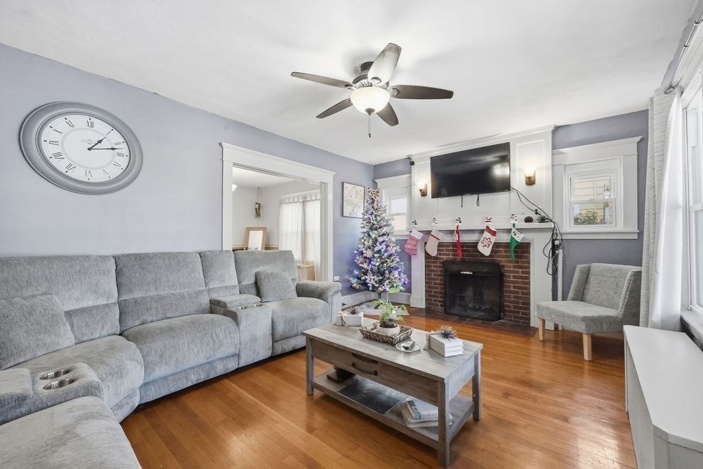 86 Belvidere Street Springfield, MA 01108 - Photo 7 of 27