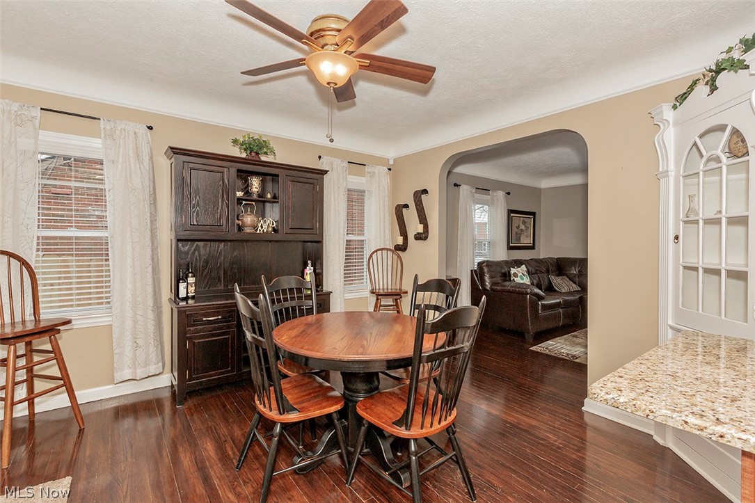 3886 Bethany Road Cleveland, OH 44118 - Photo 11 of 35