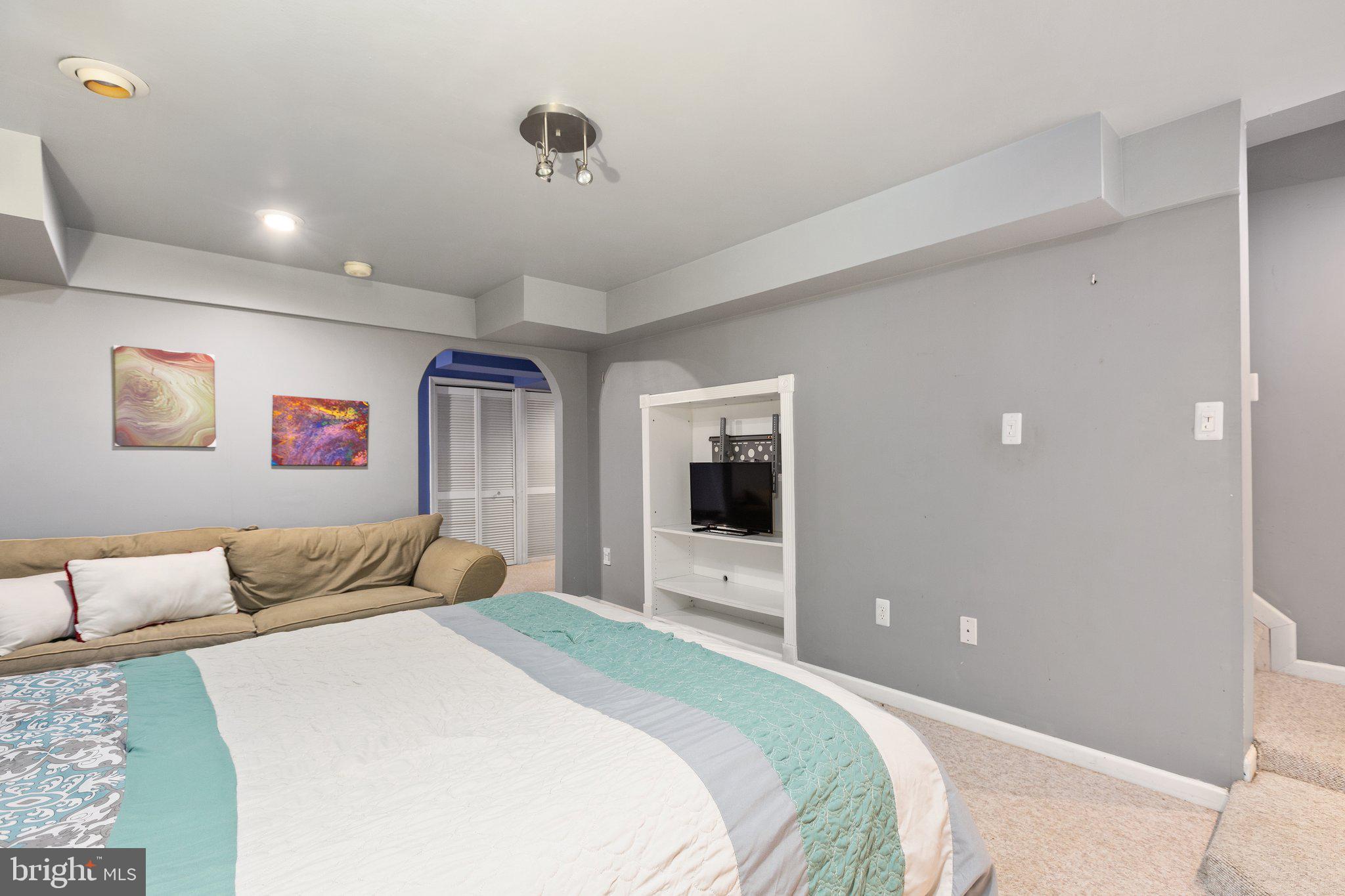 9807 Poplar Forest Road Fredericksburg, VA 22408 - Photo 34 of 53 Great spot for entertaining