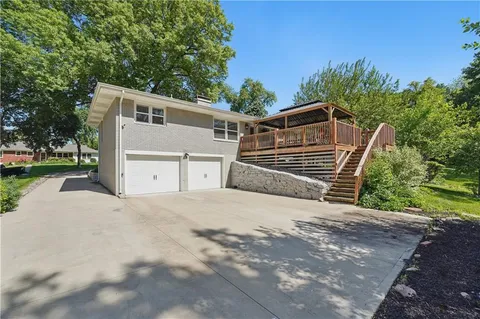 $399,500 | 5056 Woodson Road, Mission, KS 66202