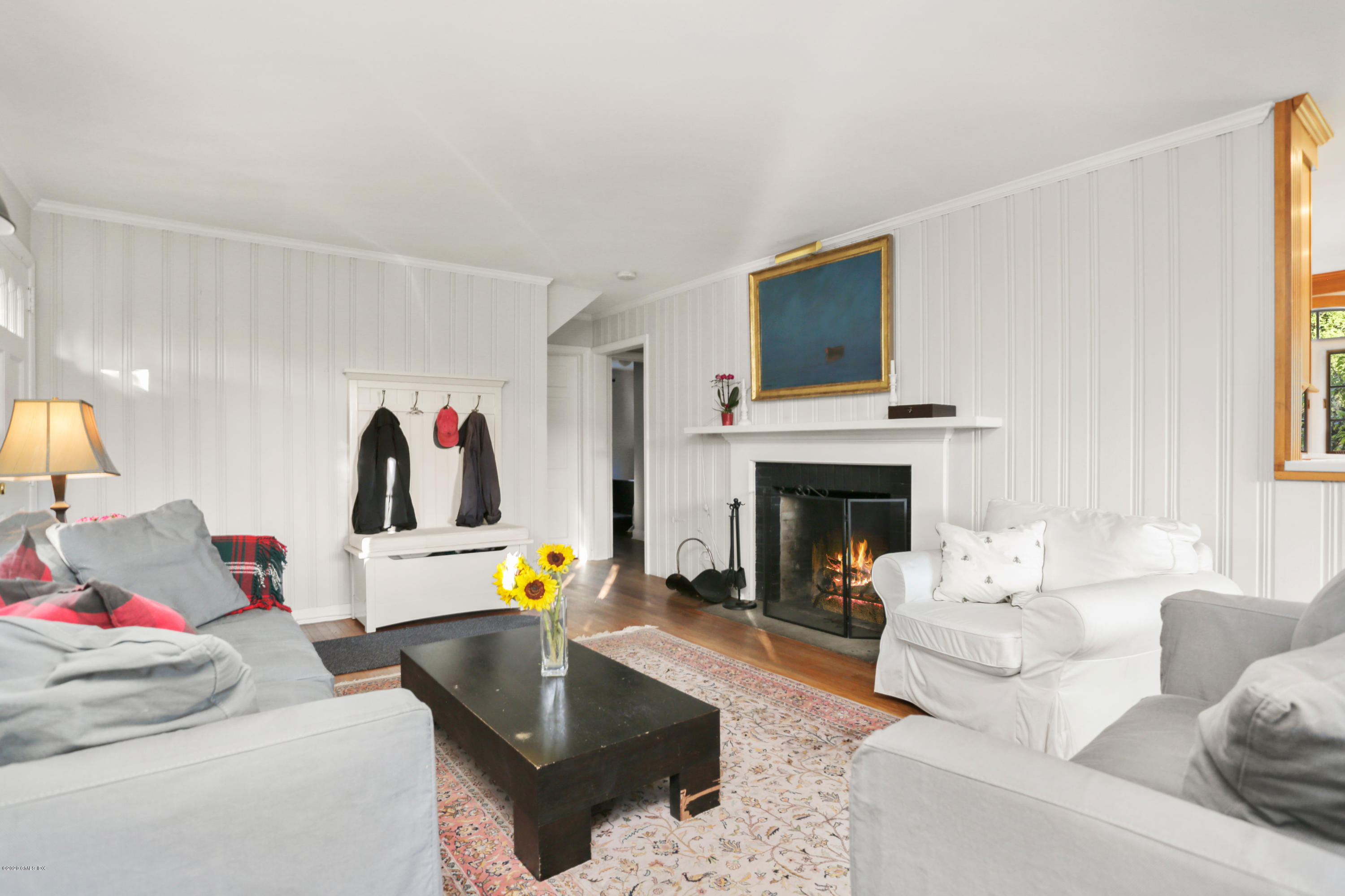 124 Shore Road Old Greenwich, CT 06870 - Photo 11 of 21 124 Shore Rd Old Greenwich CT-print-027-