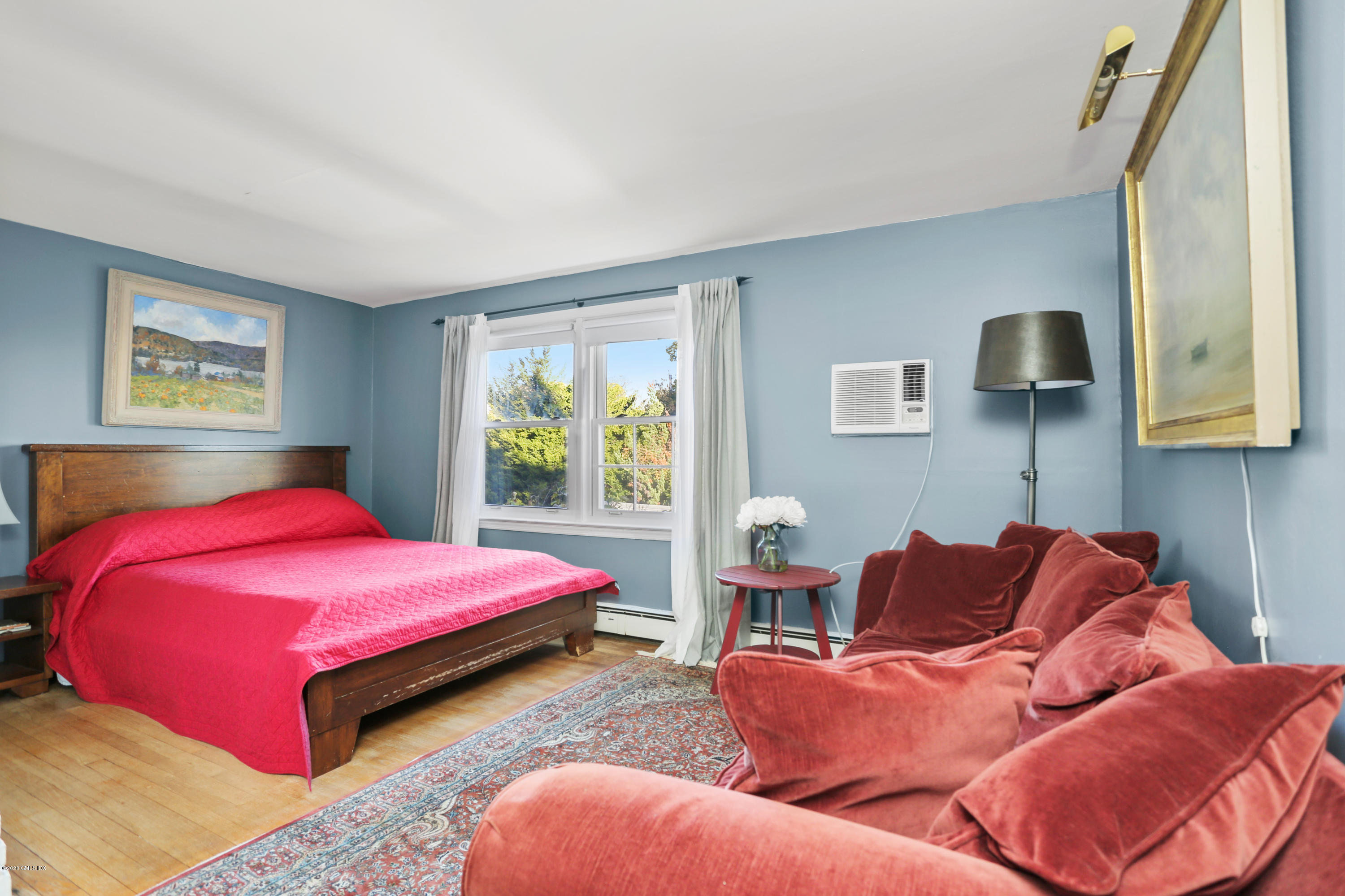 124 Shore Road Old Greenwich, CT 06870 - Photo 14 of 21 124 Shore Rd Old Greenwich CT-print-031-