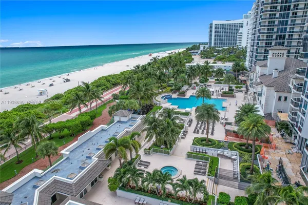 $8,500 | 4779 Collins Avenue, Unit 3104, Miami Beach, FL 33140