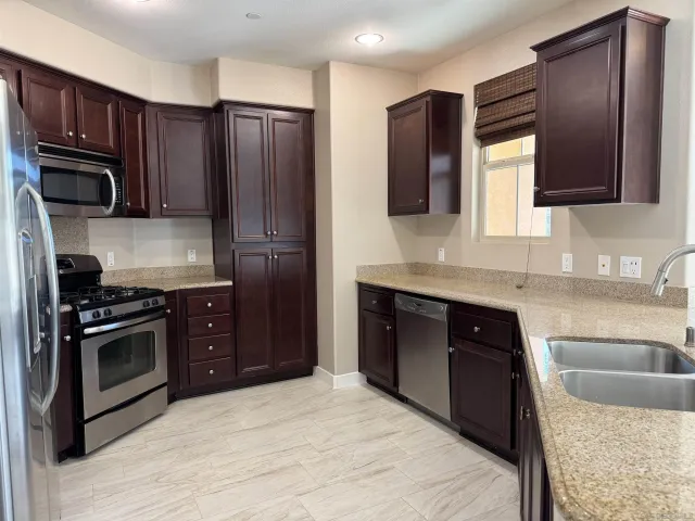 $3,800 | 11130 Taloncrest Way, Unit 13, San Diego, CA 92126