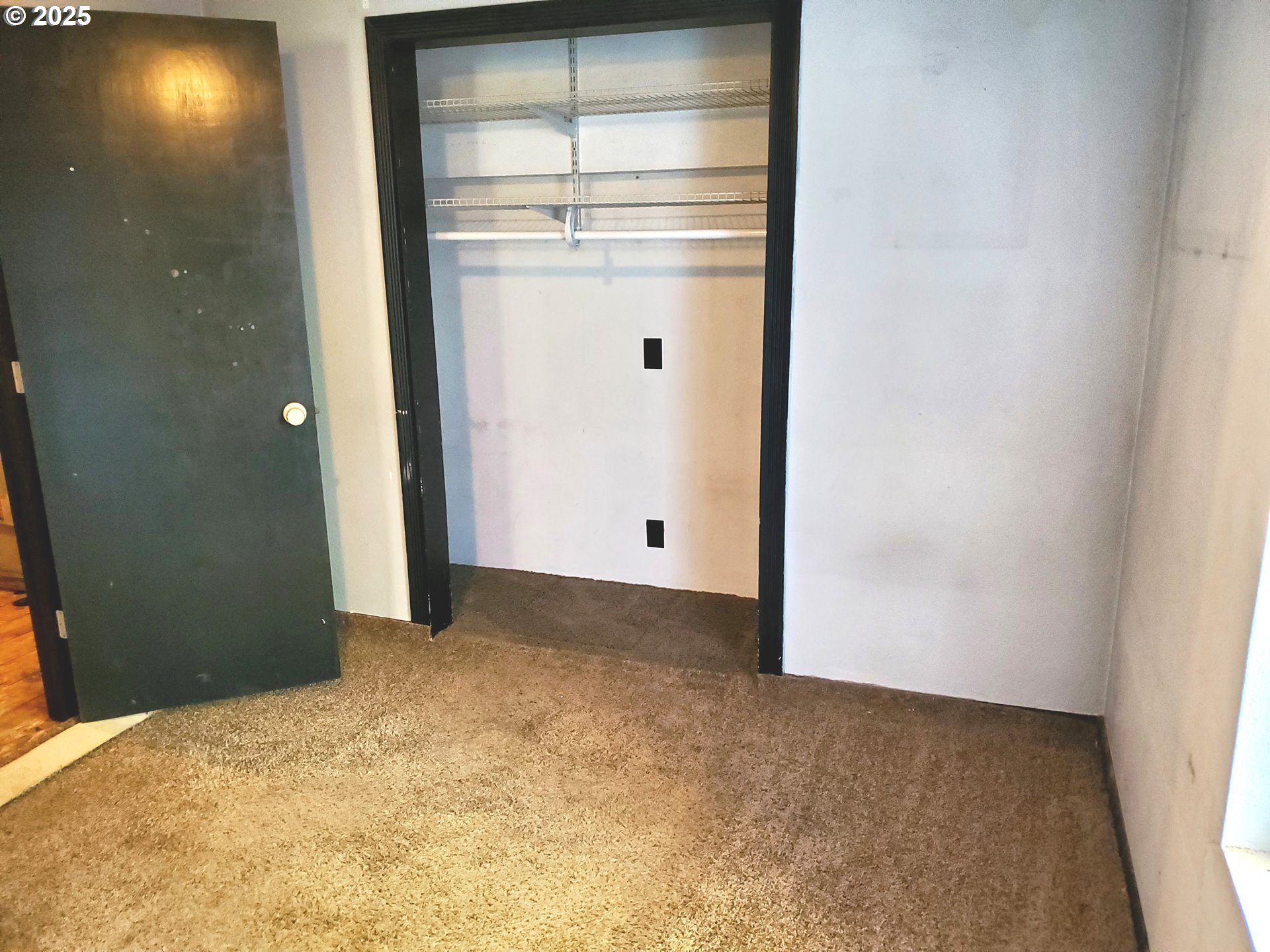 37186 Tree Farm Road Springfield, OR 97478 - Photo 20 of 37 a view of an empty room