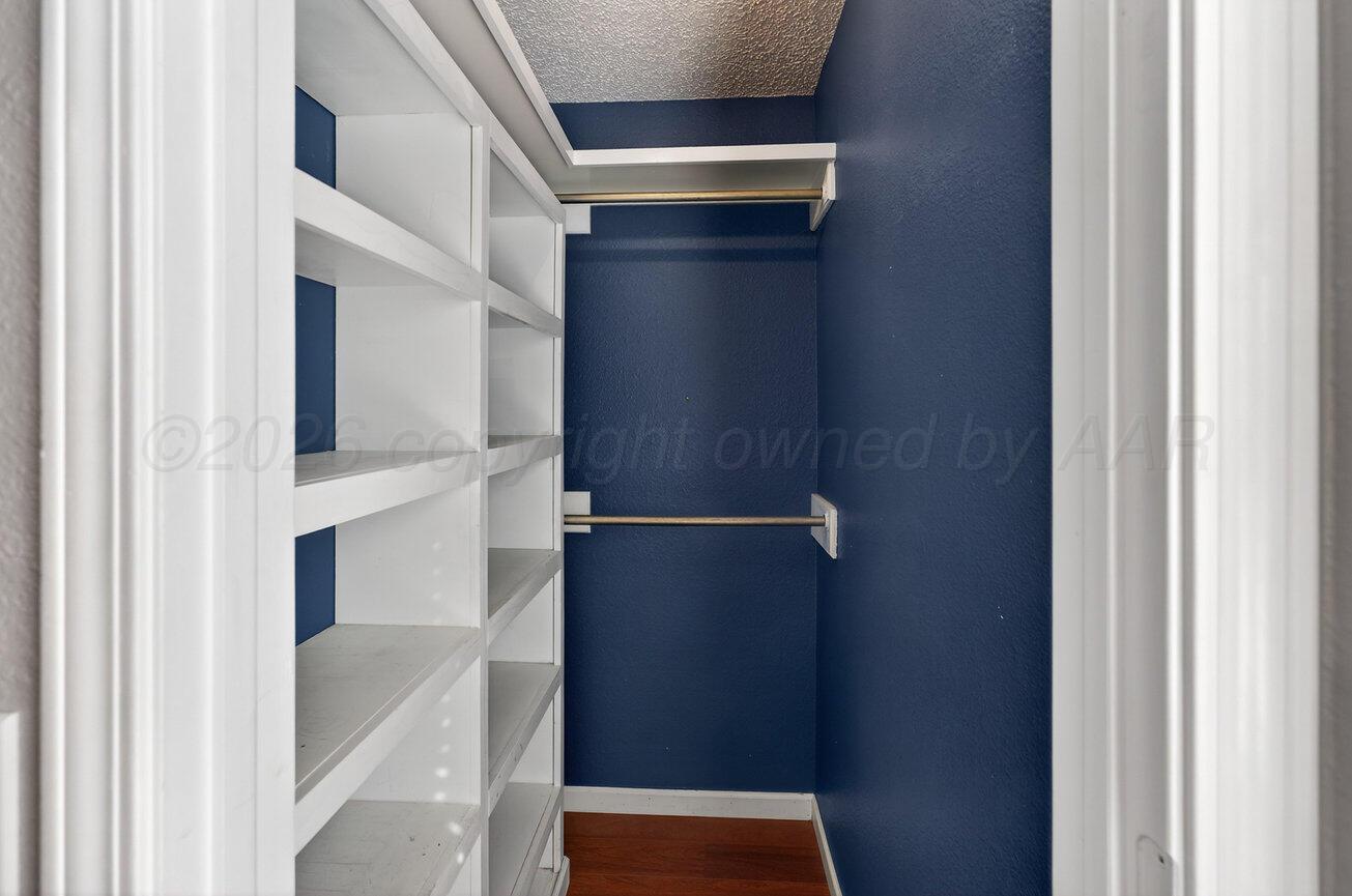 7009 Benwood Square Amarillo, TX 79109 - Photo 23 of 29 Closet