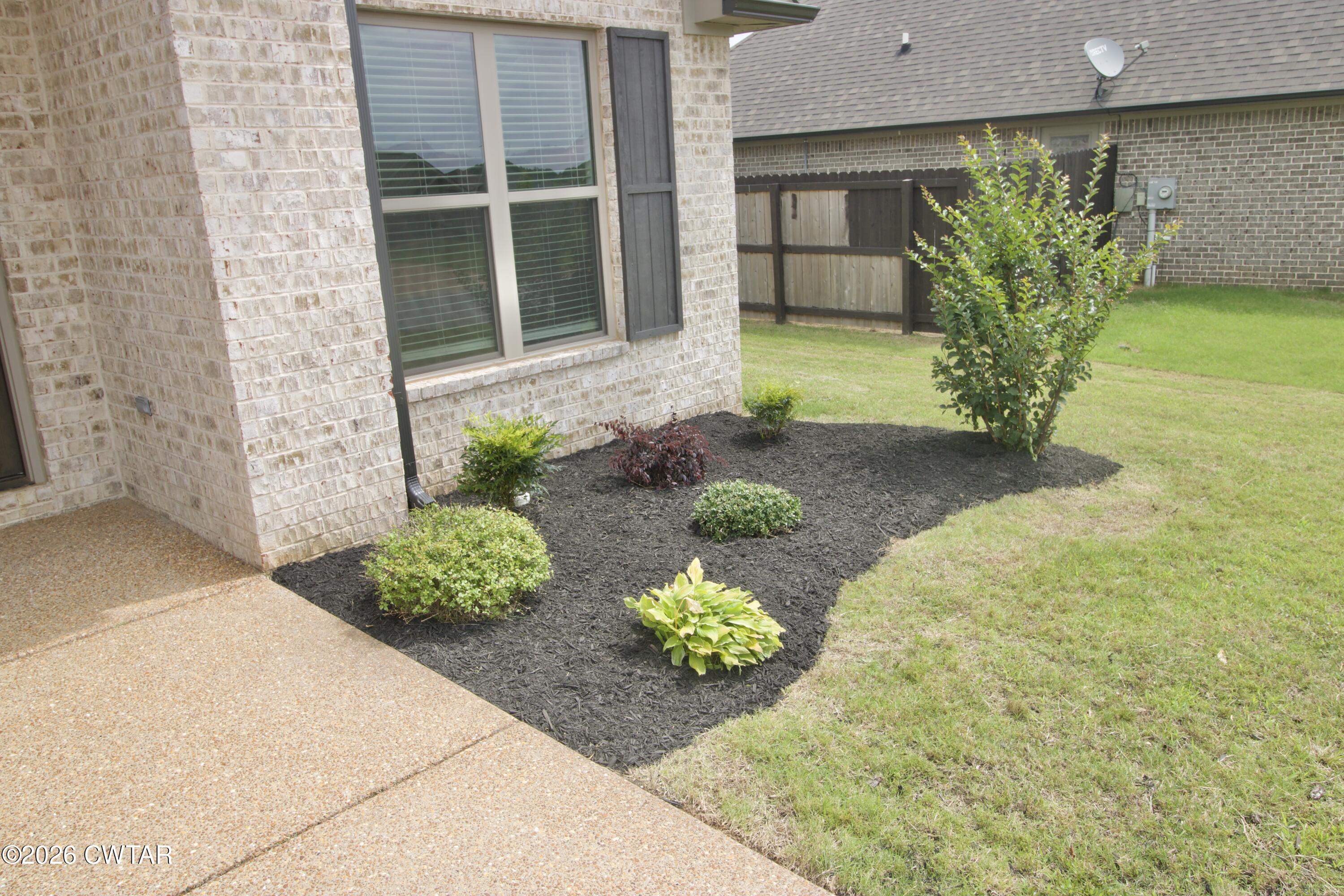 217 Strawberry Rdg Drive Medina, TN 38355 - Photo 7 of 47 IMG_7254