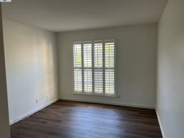 $2,650 | 350 North Civic Drive, Unit 402, Walnut Creek, CA 94596