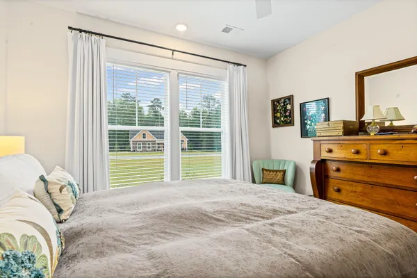 $538,888 | 138 Twisted Oak Trail, Elloree, SC 29047