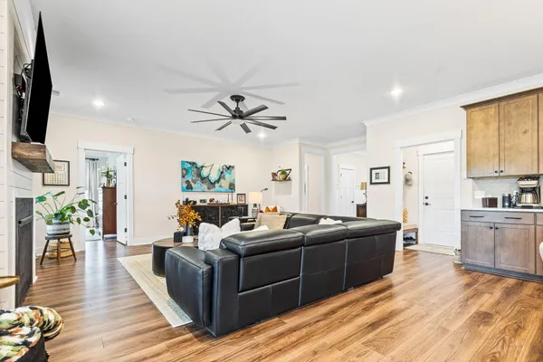 $538,888 | 138 Twisted Oak Trail, Elloree, SC 29047