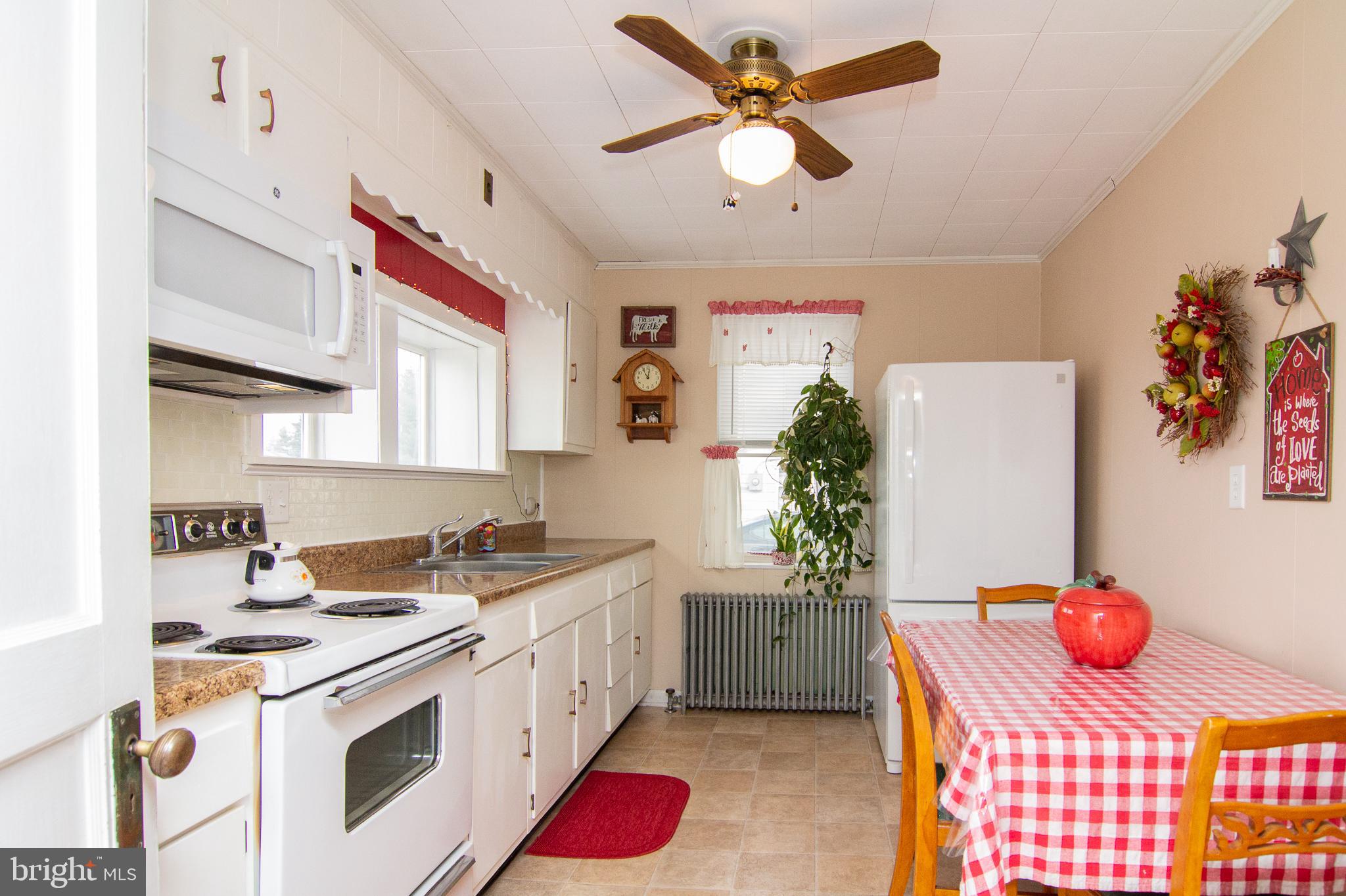 6100 Middleburg Road Keymar, MD 21757 - Photo 4 of 35