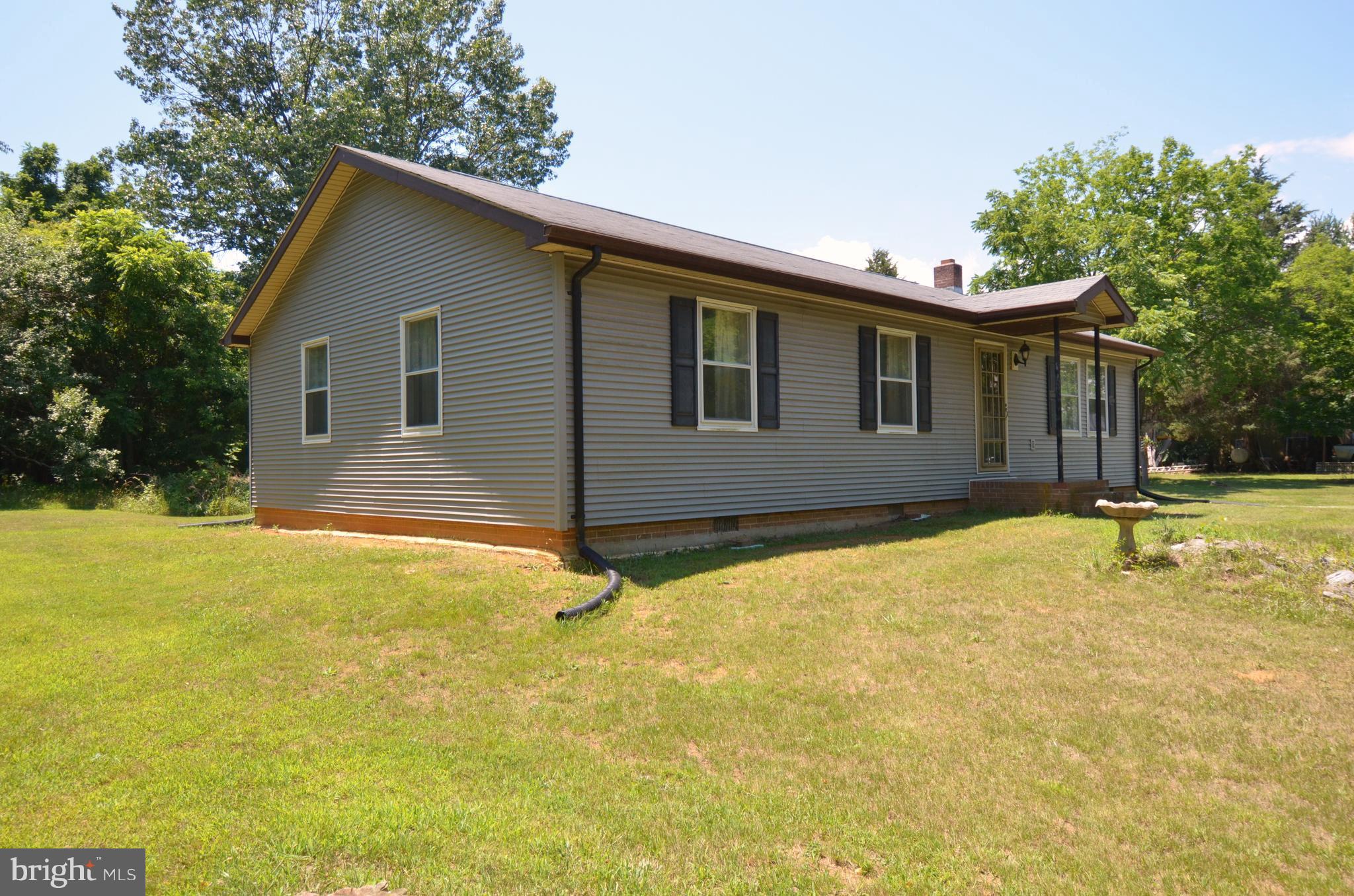 764 Summit Point Road Summit Point, WV 25446 - Photo 2 of 23 Exterior (Front)