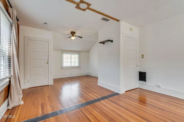 $389,000 | 518 Ohio Avenue, Erwin, TN 37650