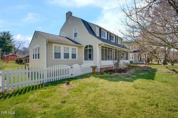 $389,000 | 518 Ohio Avenue, Erwin, TN 37650