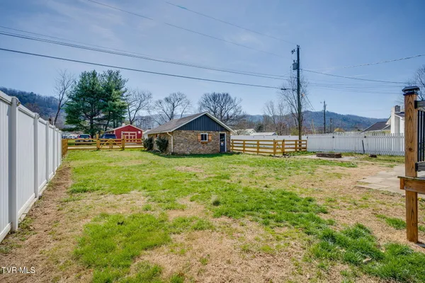 $389,000 | 518 Ohio Avenue, Erwin, TN 37650