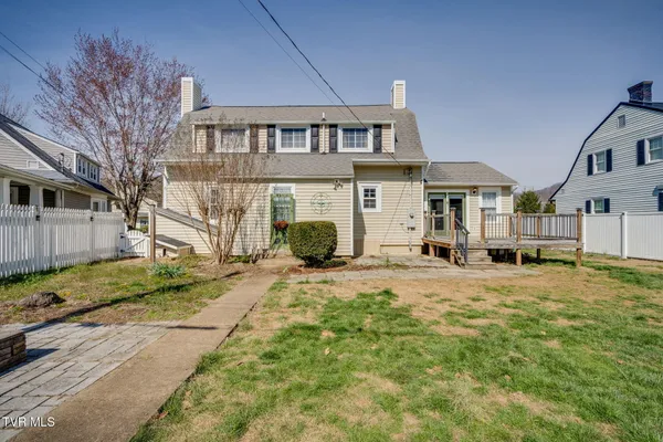 $389,000 | 518 Ohio Avenue, Erwin, TN 37650