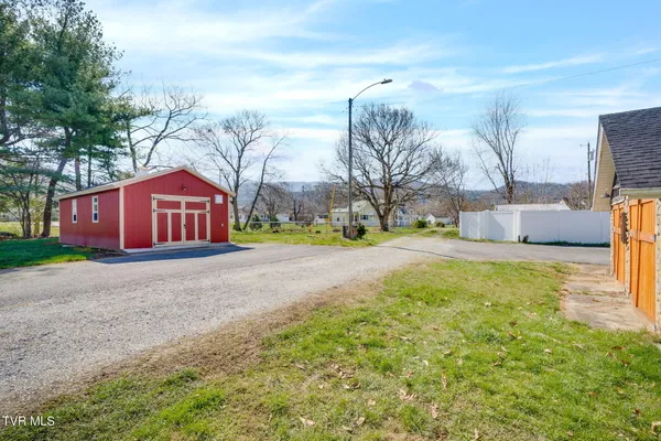 $389,000 | 518 Ohio Avenue, Erwin, TN 37650
