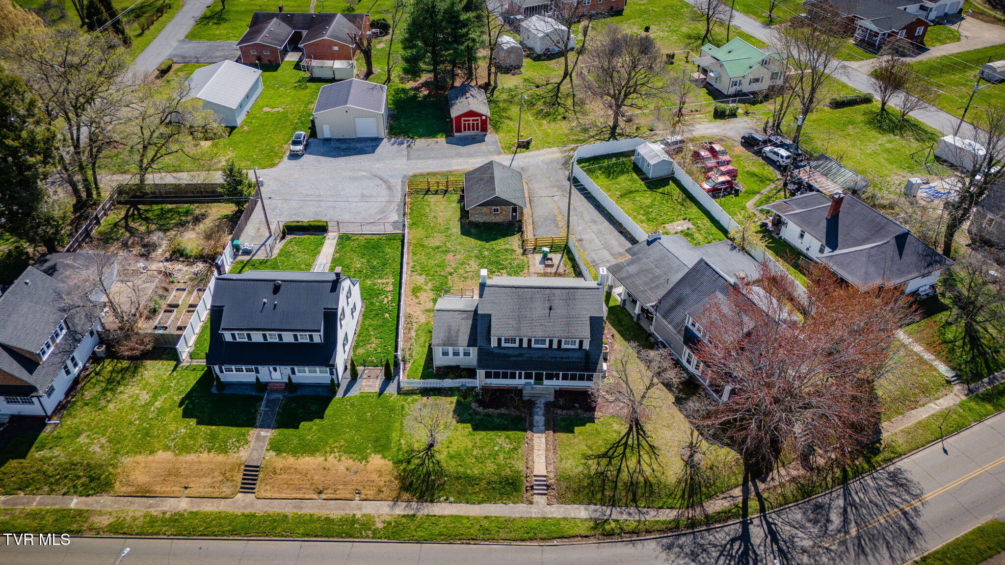 518 Ohio Avenue Erwin, TN 37650 - Photo 47 of 52 101