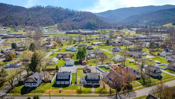 $389,000 | 518 Ohio Avenue, Erwin, TN 37650