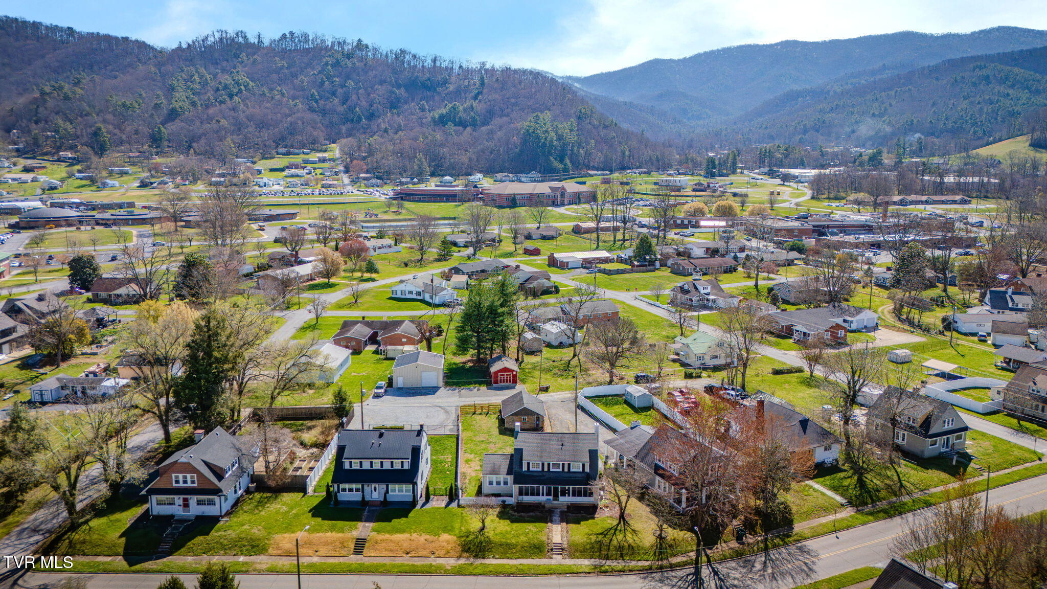 518 Ohio Avenue Erwin, TN 37650 - Photo 48 of 52 102
