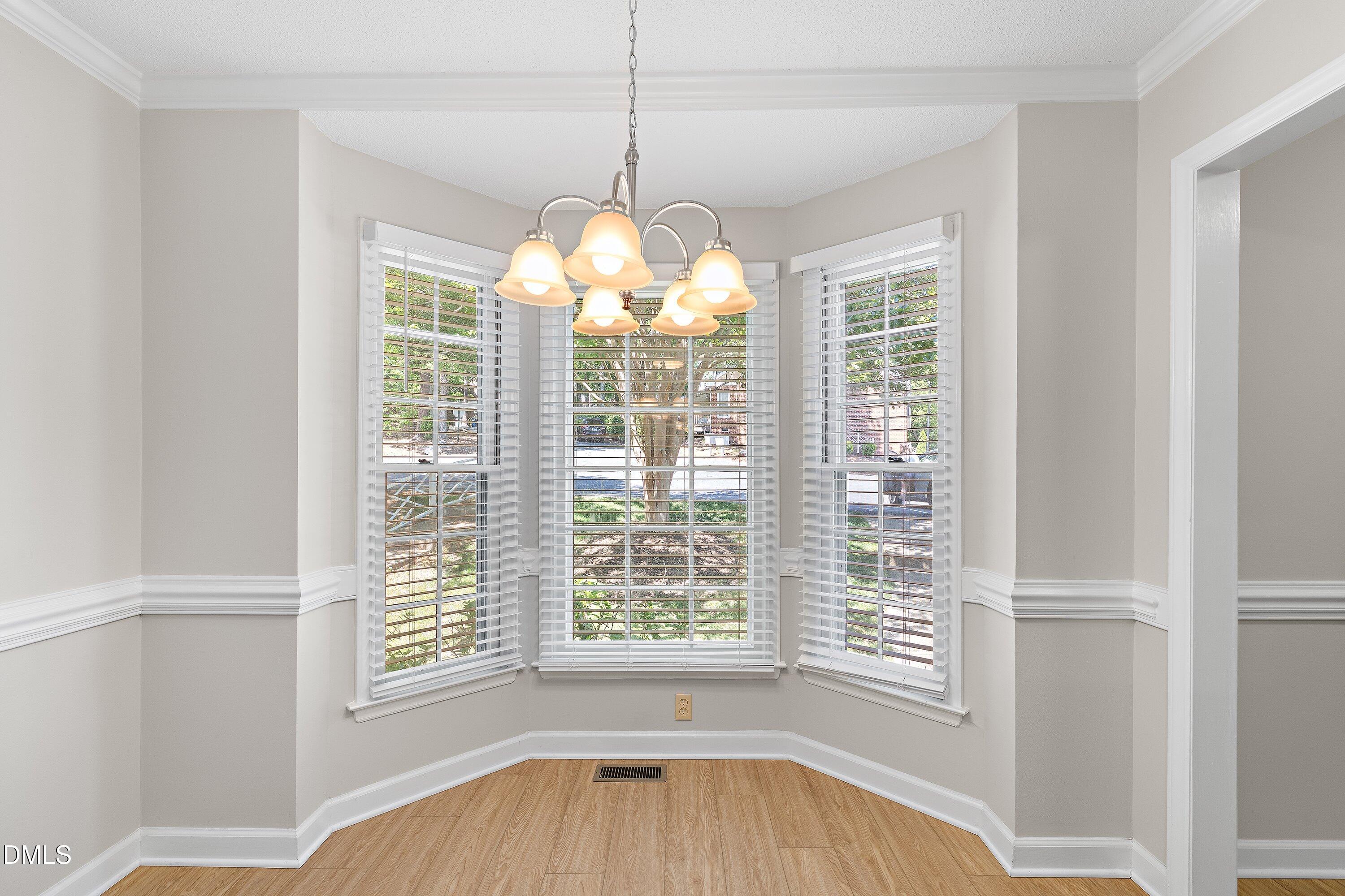 4545 Hershey Court Raleigh, NC 27613 - Photo 7 of 53 08-4545 Hershey Ct_8920