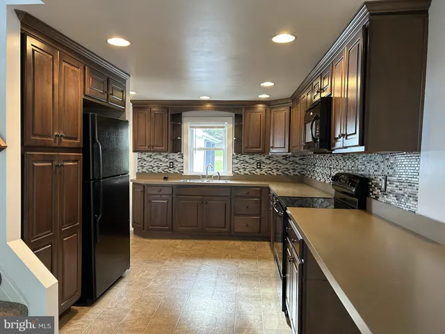 $1,700 | 349 East Fulton Street, Ephrata, PA 17522